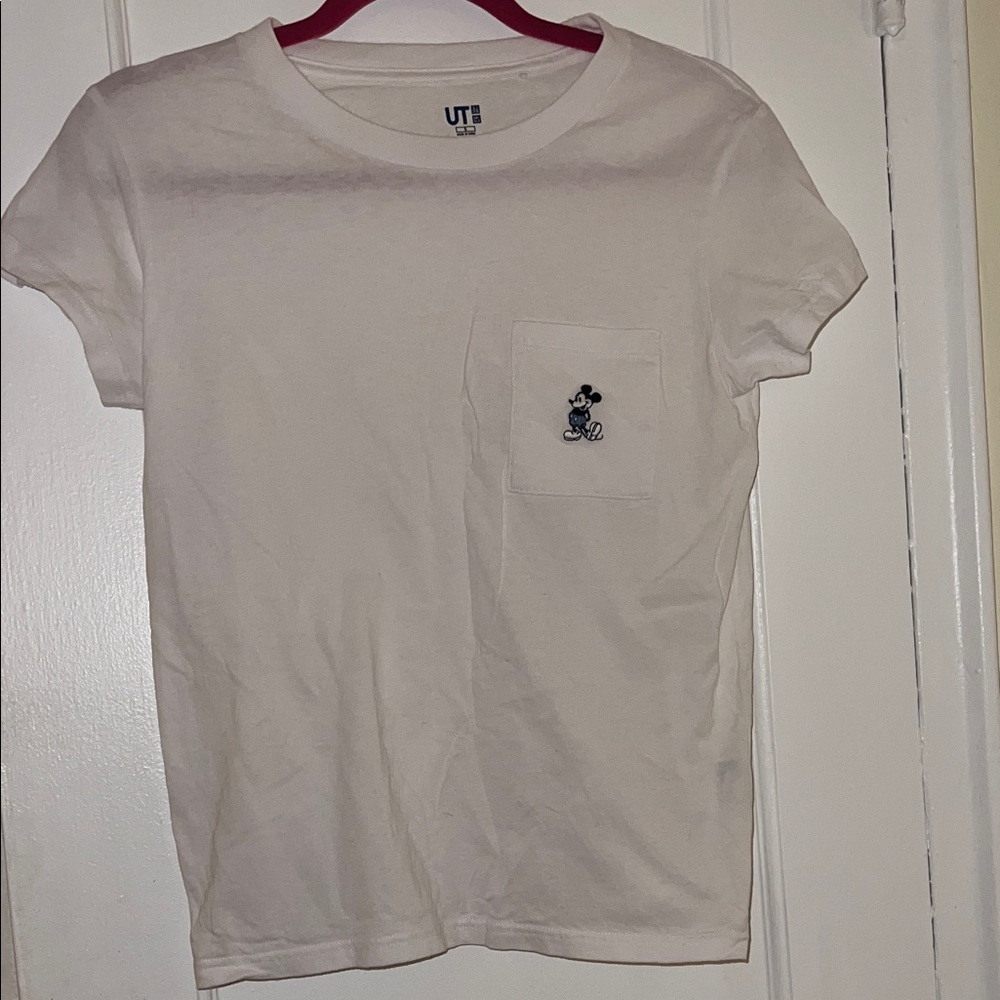 Uniqlo Mickey Mouse pocket patch  T shirt